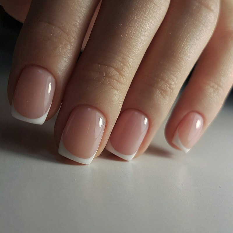 Наращивание ногтей Френ