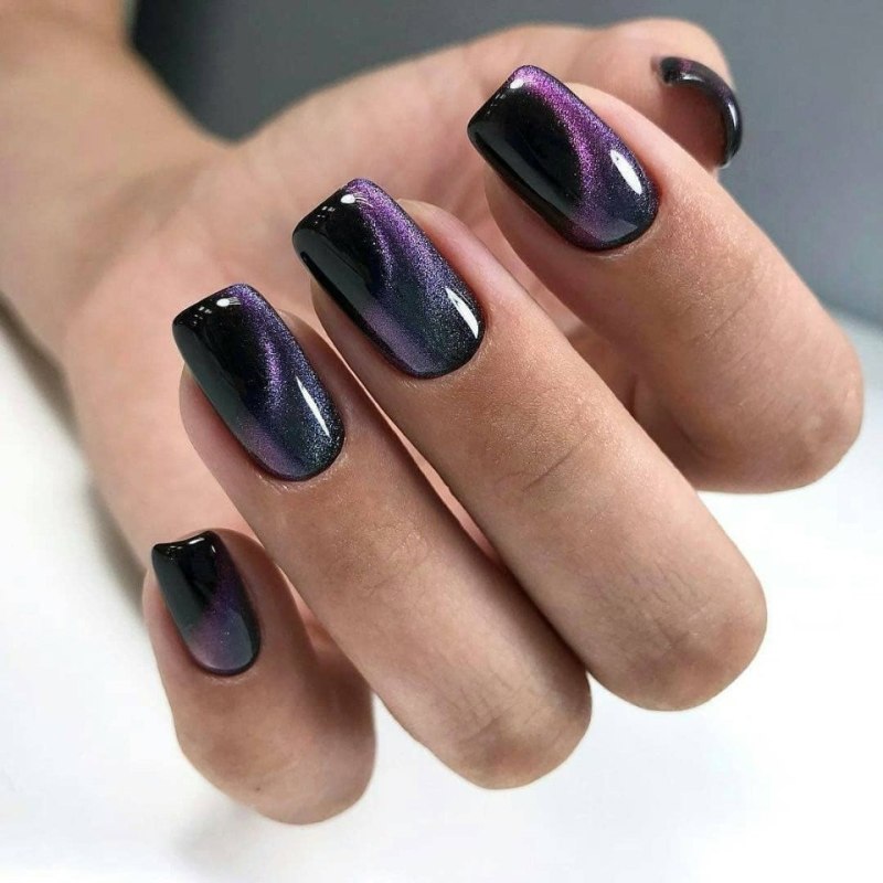 Маникюр черный кошачий глаз