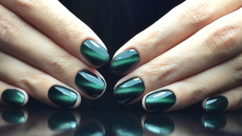 Шилак маникюр кошачий глаз