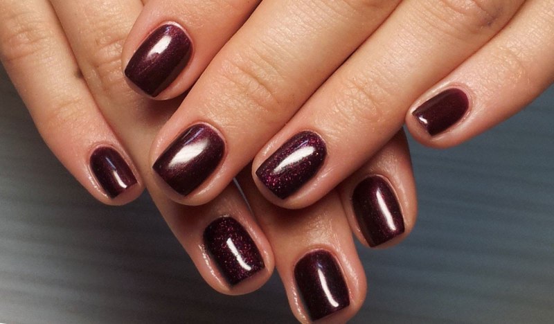 Маникюр кошачий глаз