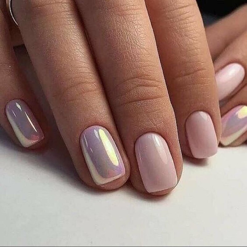 Ногти короткие