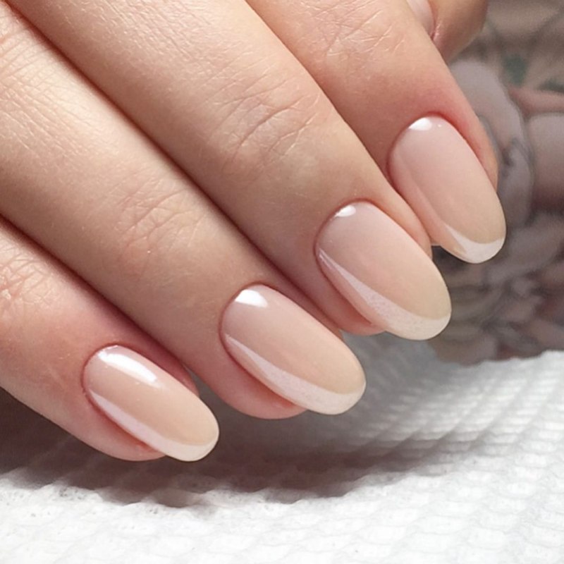 Шеллак нюдовый градиент