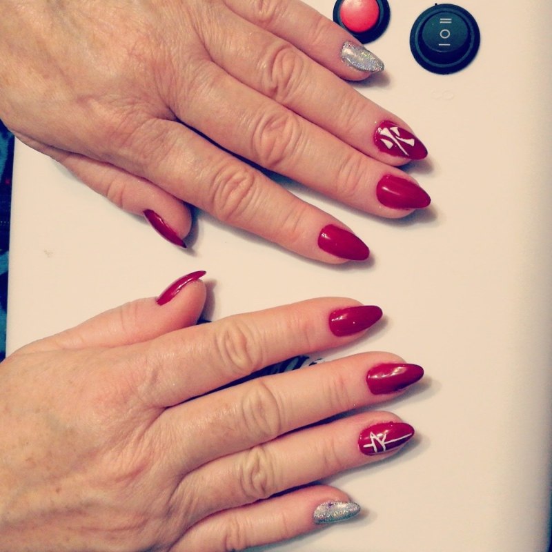 Маникюр начинающего мастера маникюра