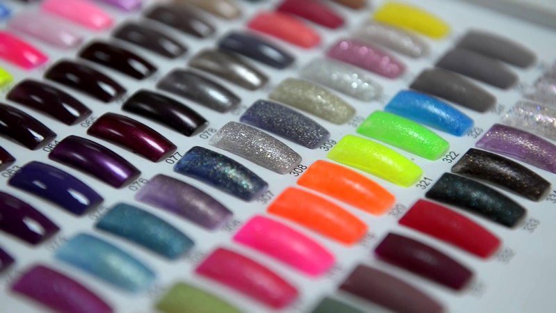 Гель лак цвета на ногтях
