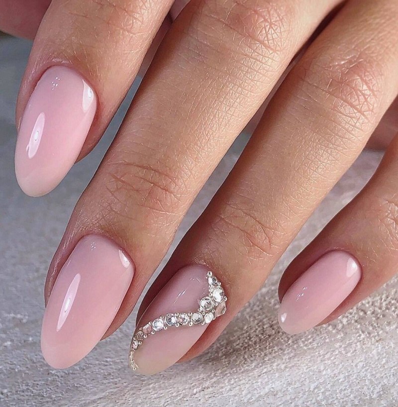 Френч на овал