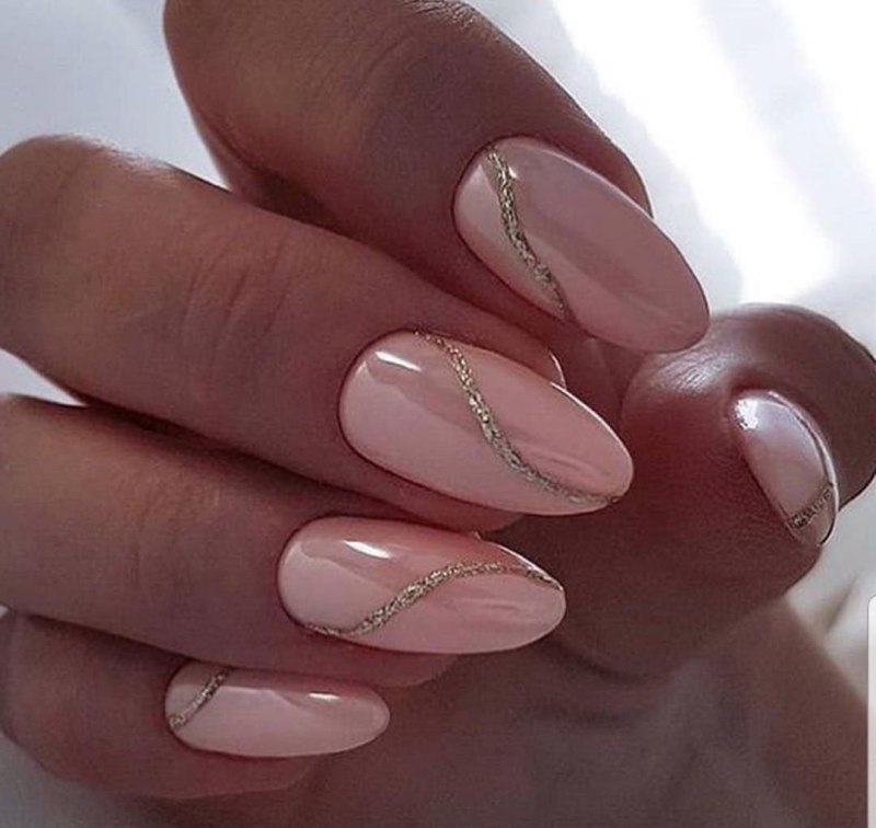 Маникюр френч цветной на овальные