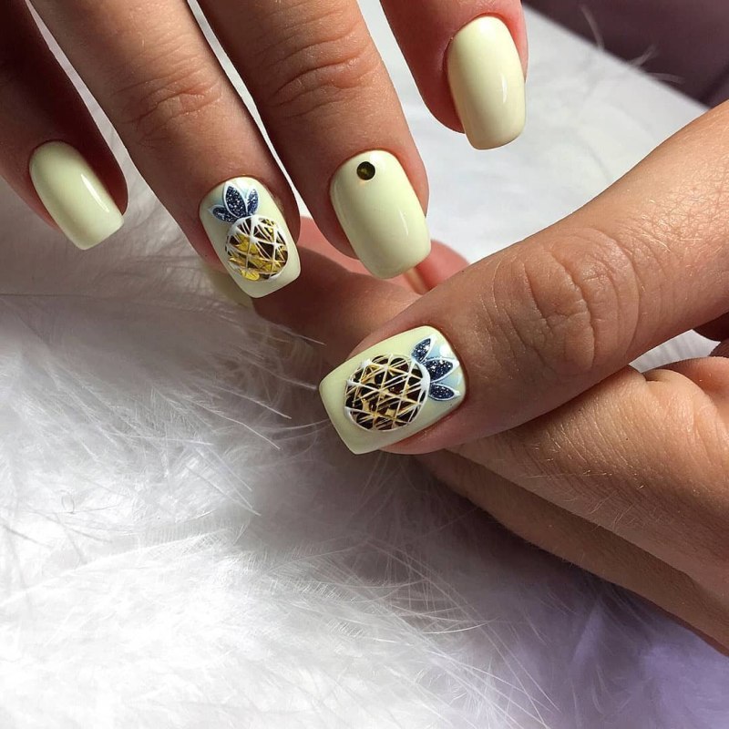 Красивый маникюр