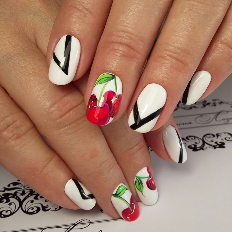 Черно-розовый маникюр