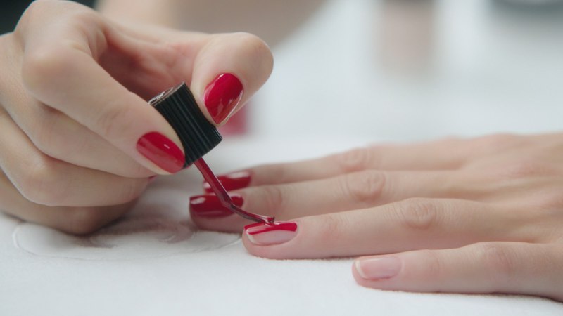 Покрытие обычным лаком