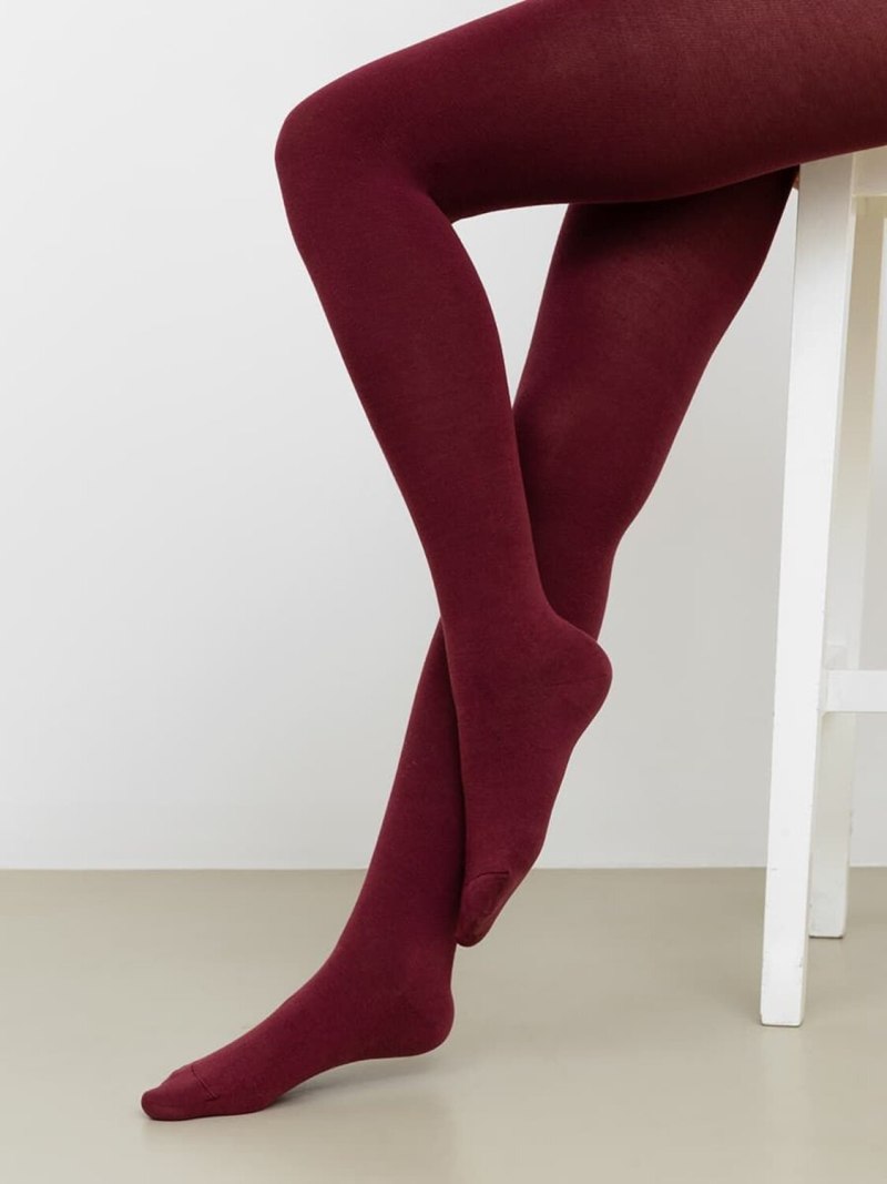 Бордовые колготки