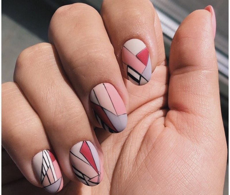 Маникюр абстракция