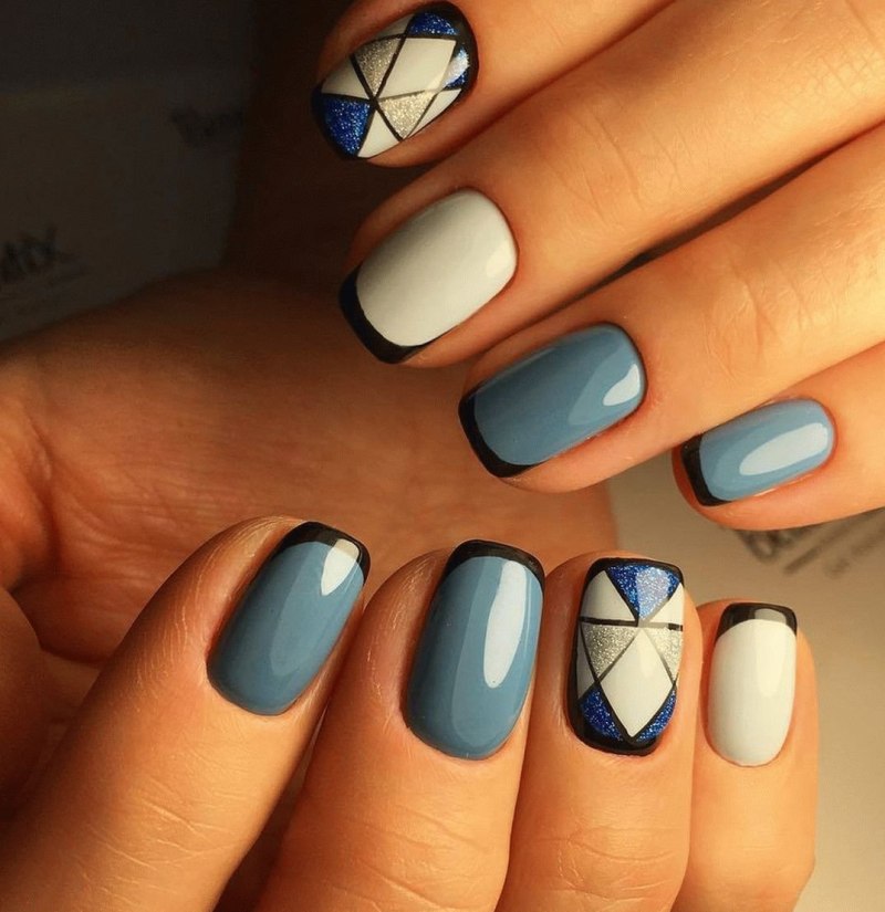 Геометрический маникюр