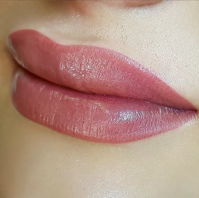 Перманент губ с растушевкой