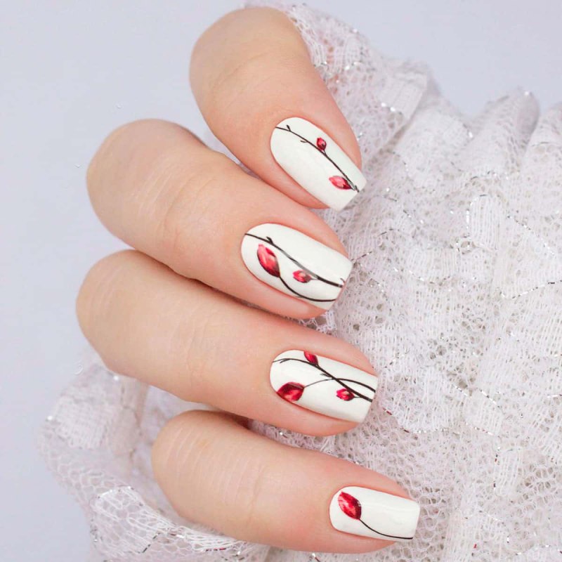 Белые ногти