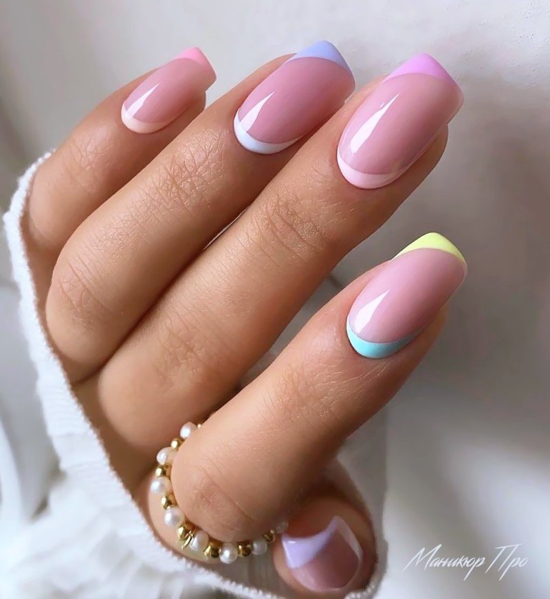 Френч на квадратных ногтях