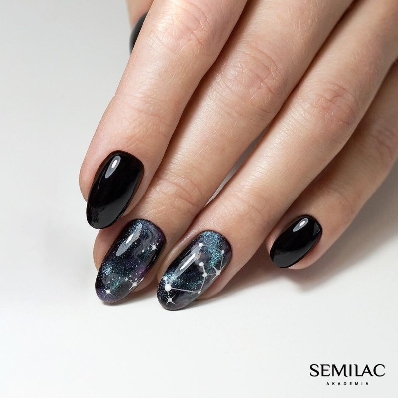 Маникюр кошачий глаз серый