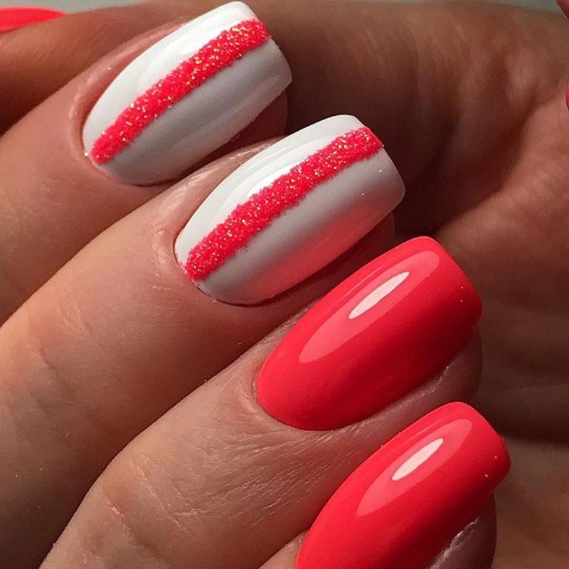 Красный маникюр