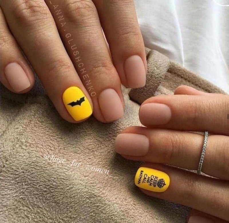 Жёлтый маникюр на короткие ногти