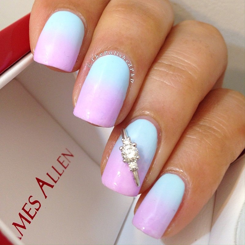 Маникюр градиент с блестками