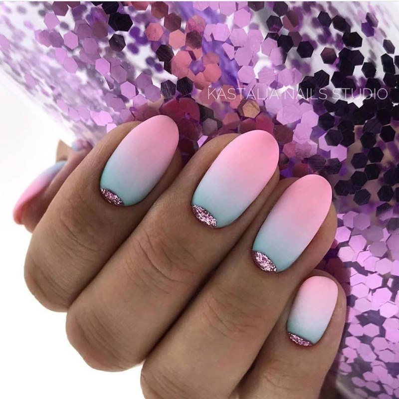 Маникюр градиент