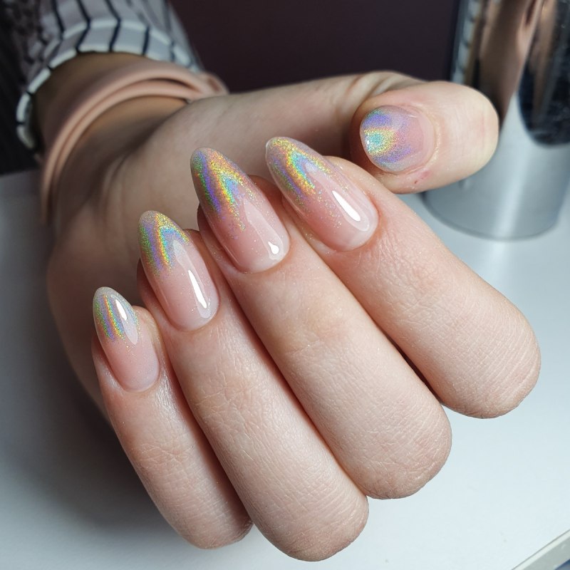 Нюдовый маникюр 2020 миндаль с втиркой