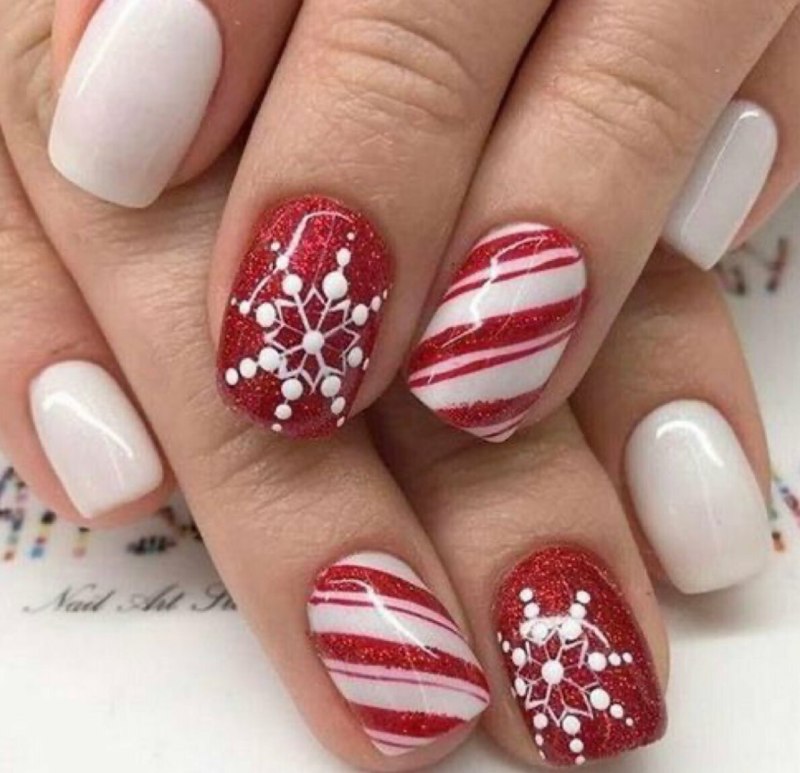 Идеи новогоднего маникюра