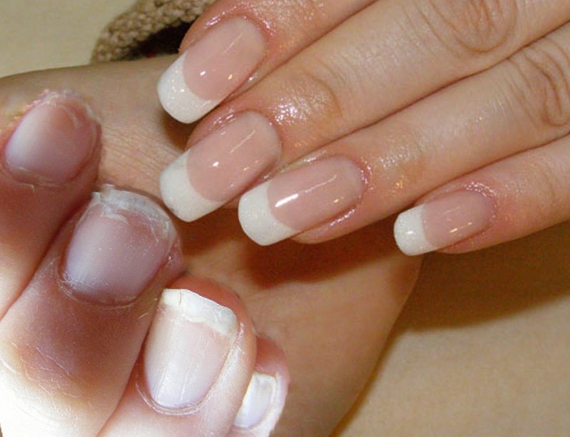 Выкладной френч красный миндаль