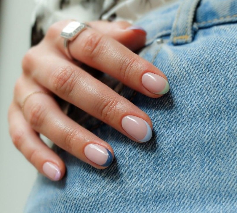 Акриловое покрытие ногтей