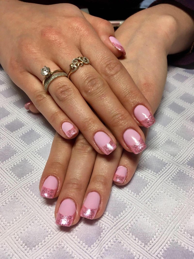 Наращивание ногтей