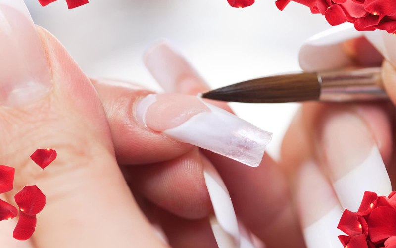 Наращивание ногтей акрилом