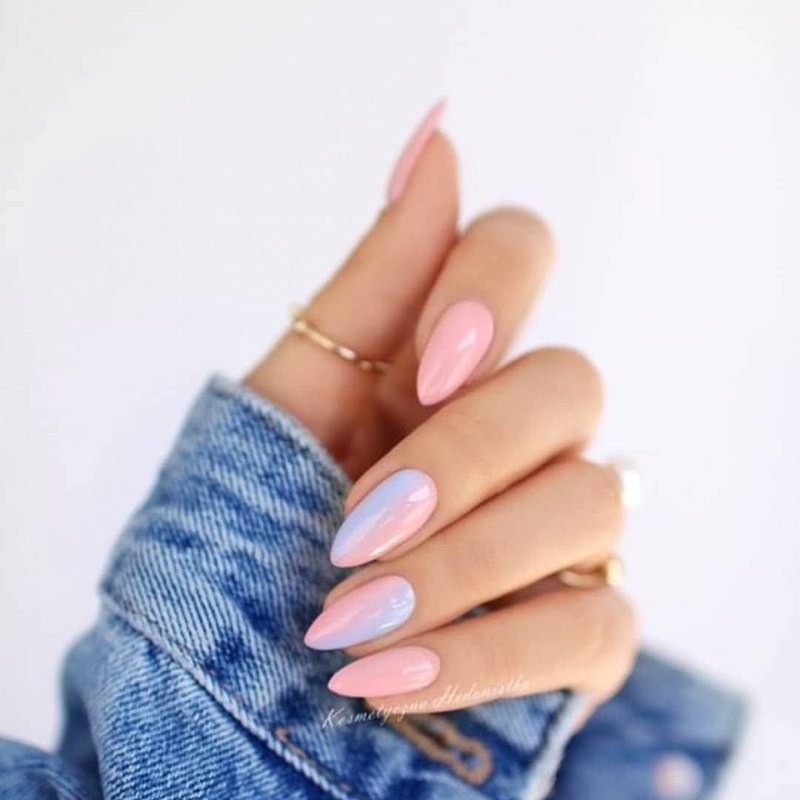 Летнмйсаникюр на миндаль