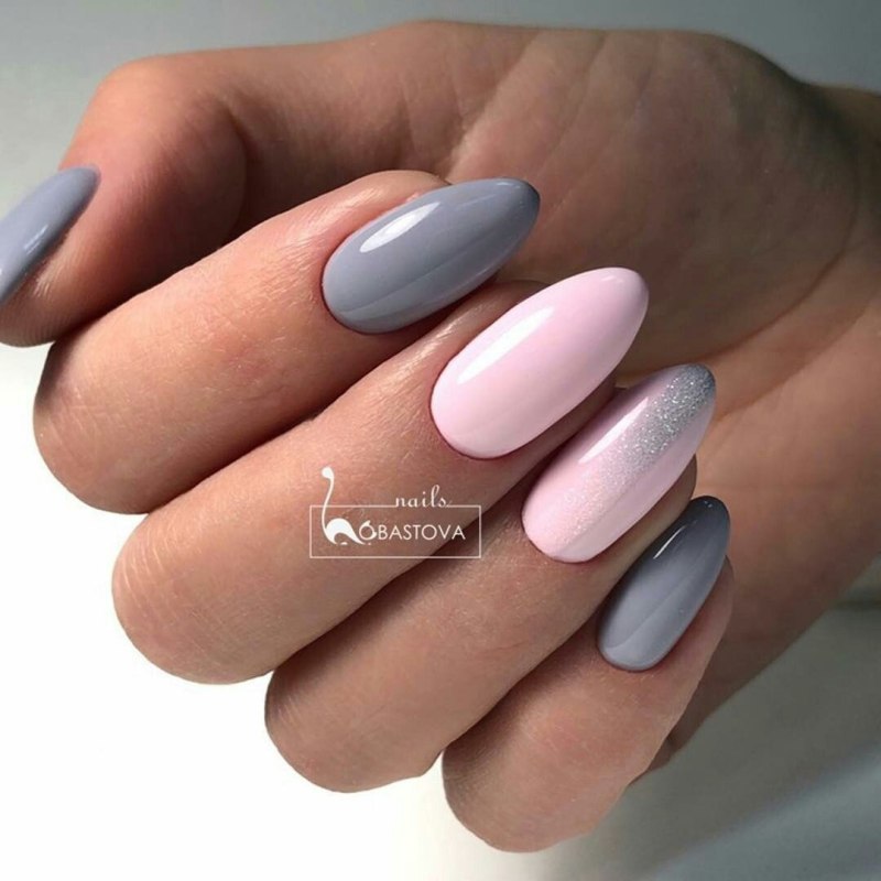 Ногти короткие