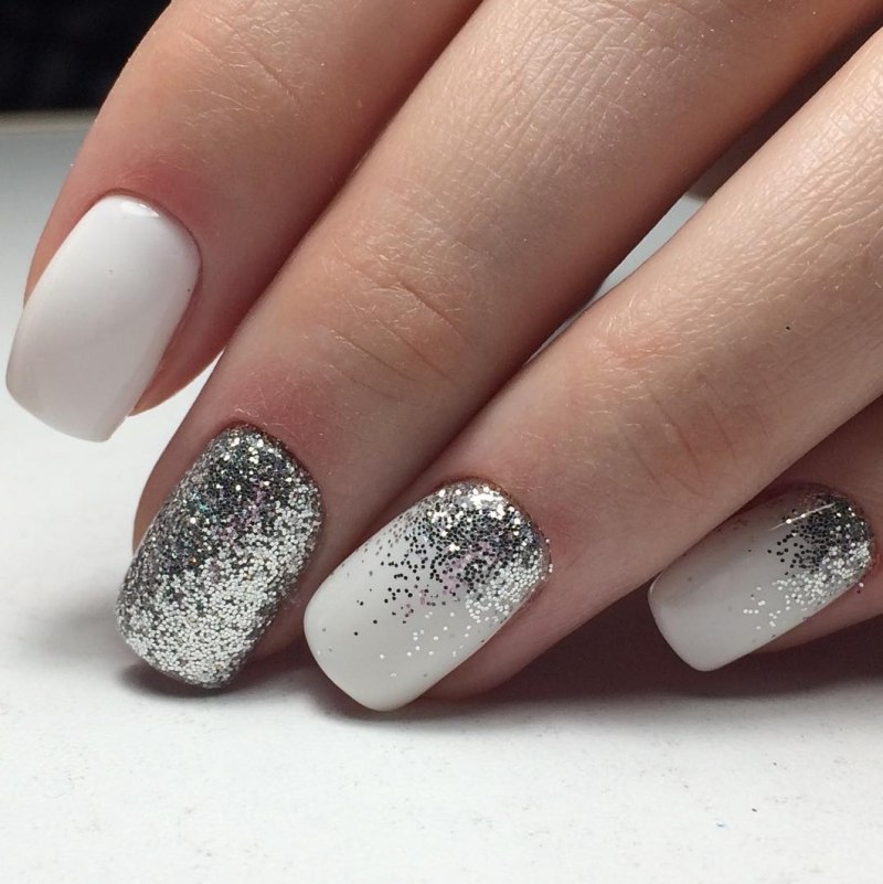 Маникюр с блёстками