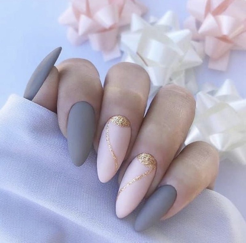 Матовые пастельные ногти