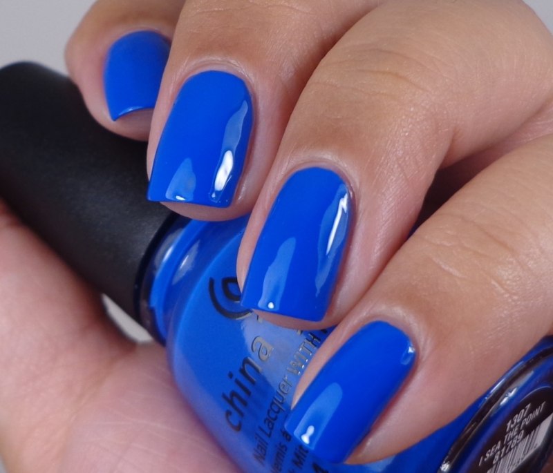 China Glaze синий лак