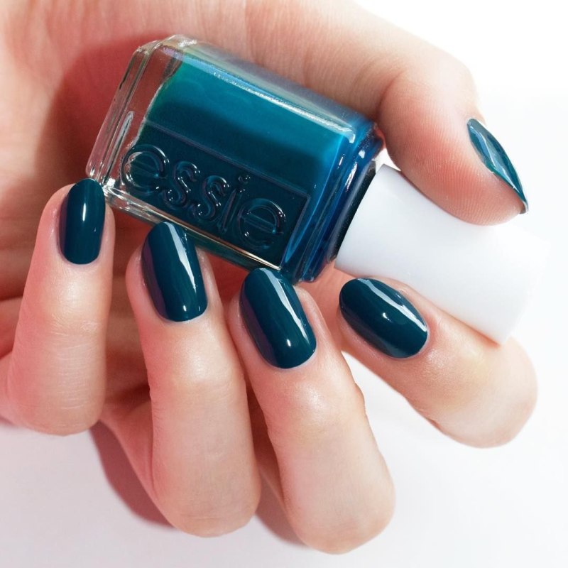 Essie лак голубой
