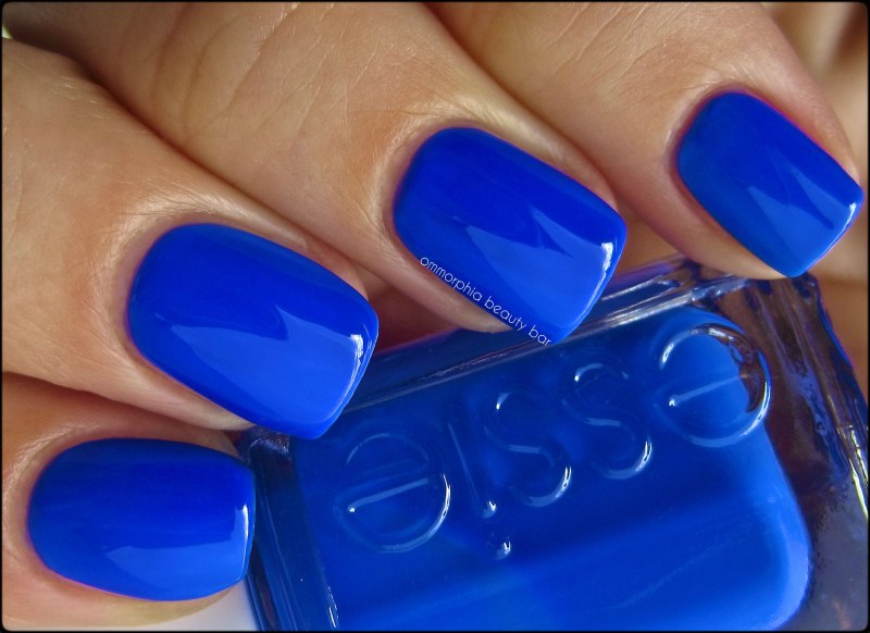 Лак для ногтей Essie синий