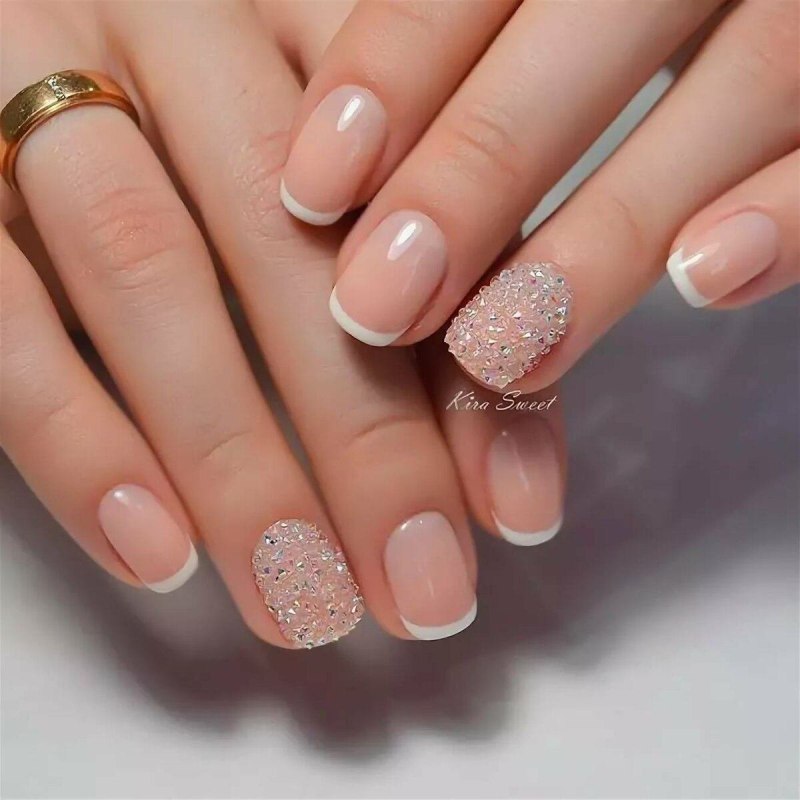 Шеллак на короткие ногти