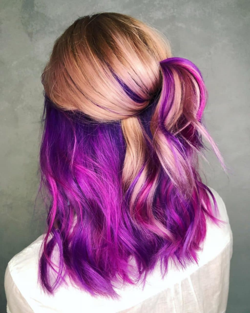 Покрасить пряди в розовый