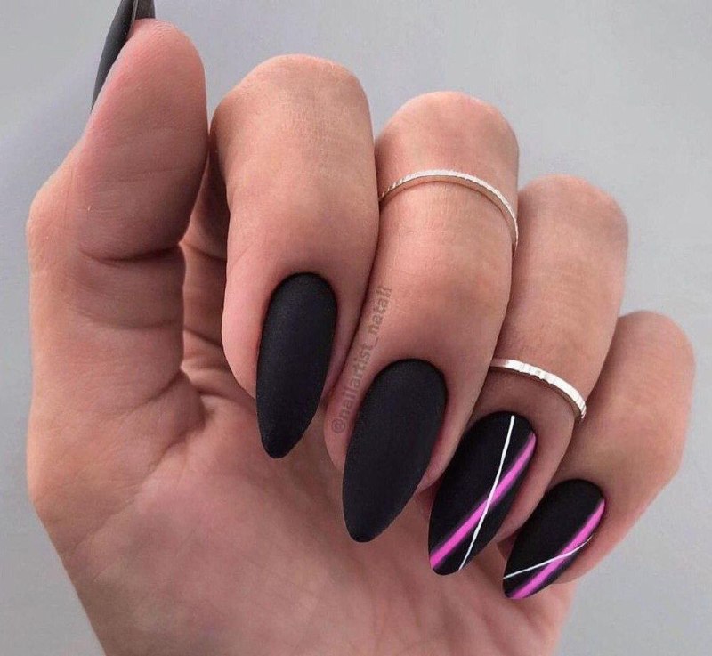 Маник чёрный миндаль матовый