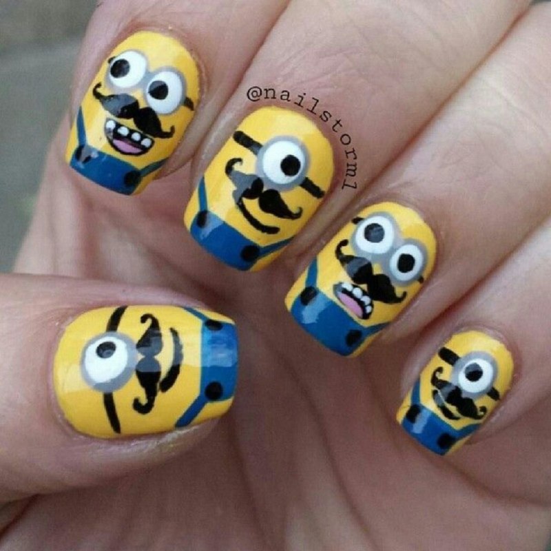 Миньоны на ногтях