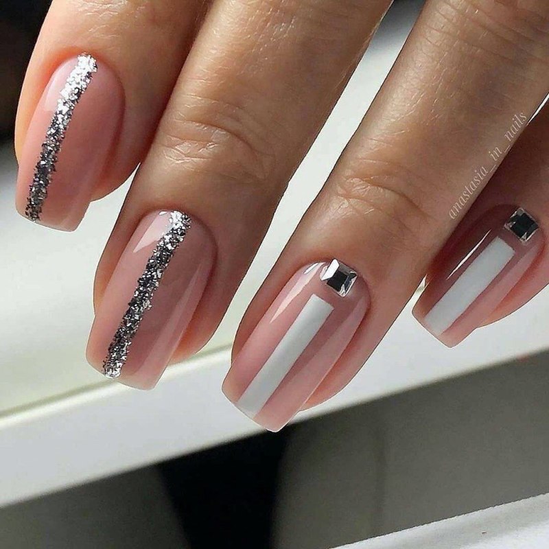 Ногти короткие квадратные