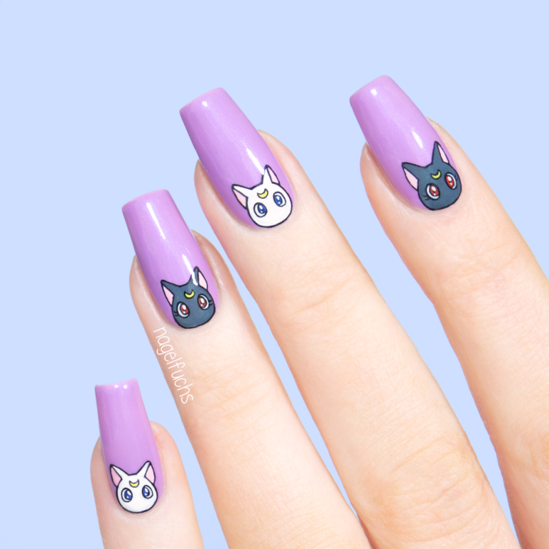 Маникюр Sailor Moon