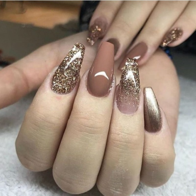 Шикарные длинные ногти
