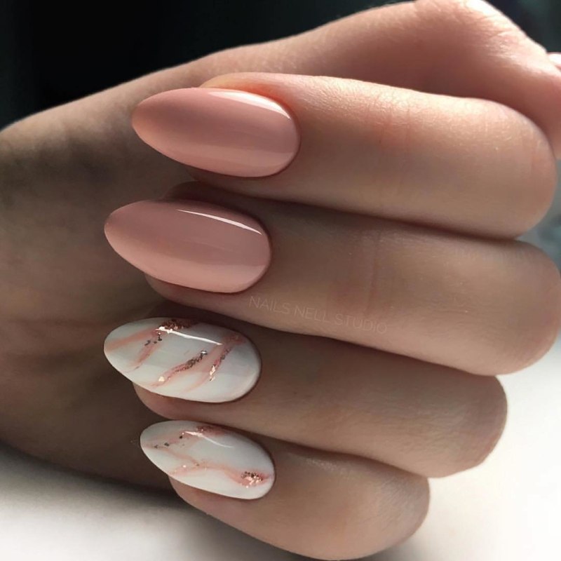 Лак Sally Hansen персик