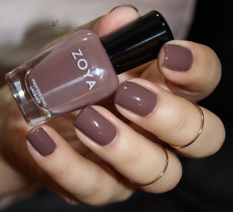 Лак Zoya Mary