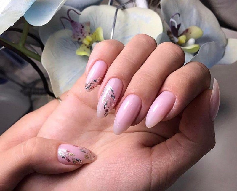 Маргарита Худокормова маникюр