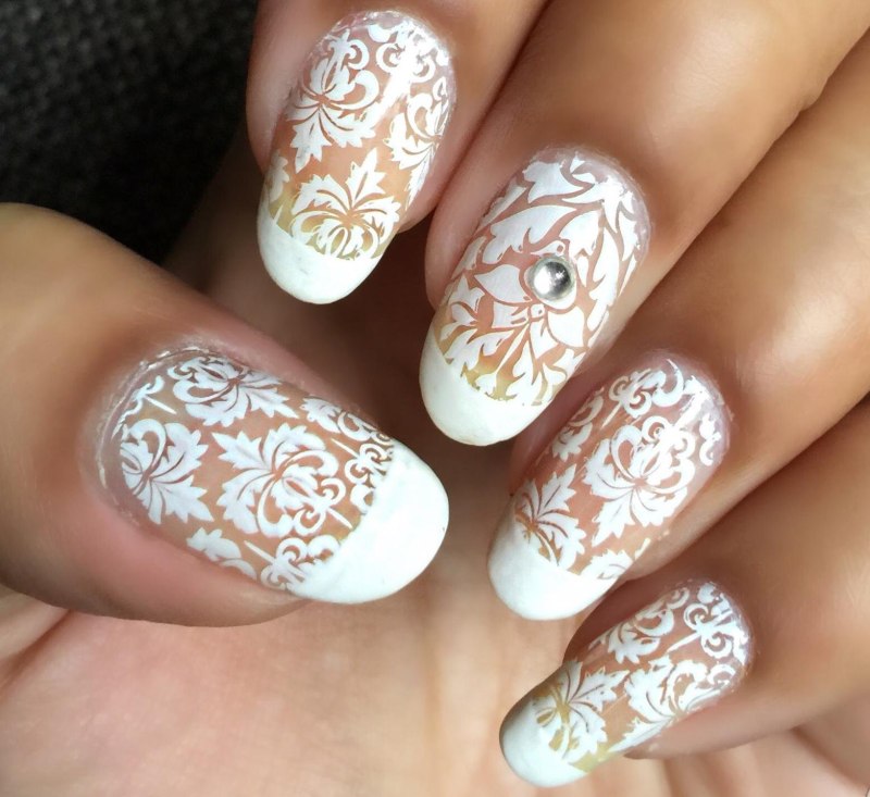 Стемпинг пластины born pretty BP Flower Tango l003