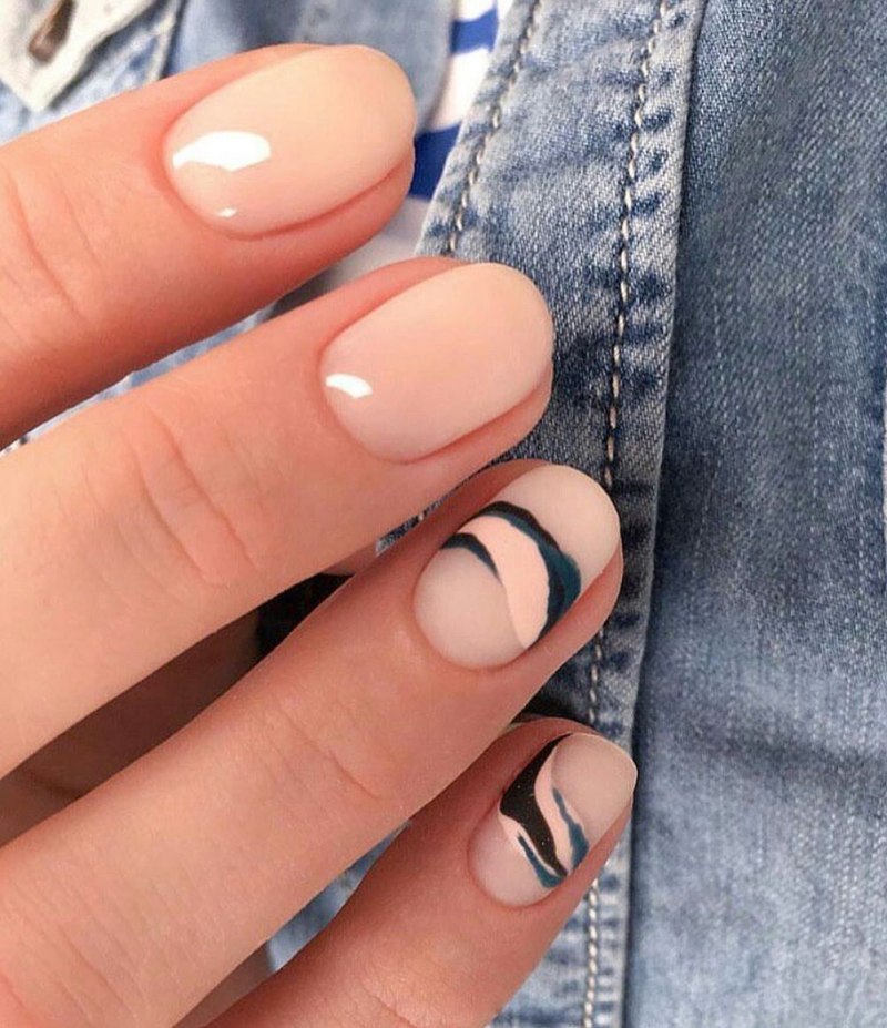 Стильные короткие ногти