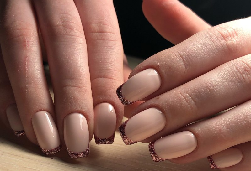 Лунное френч покрытие Shellac